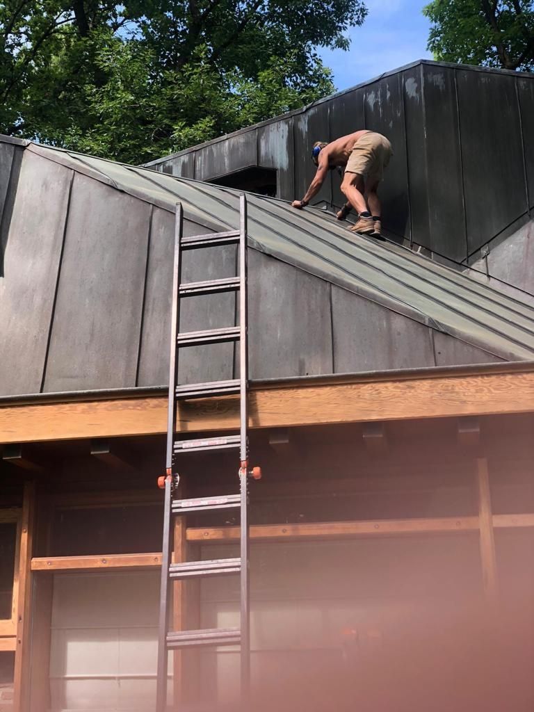 Renovatiewerken aan een woning door De Bouwer